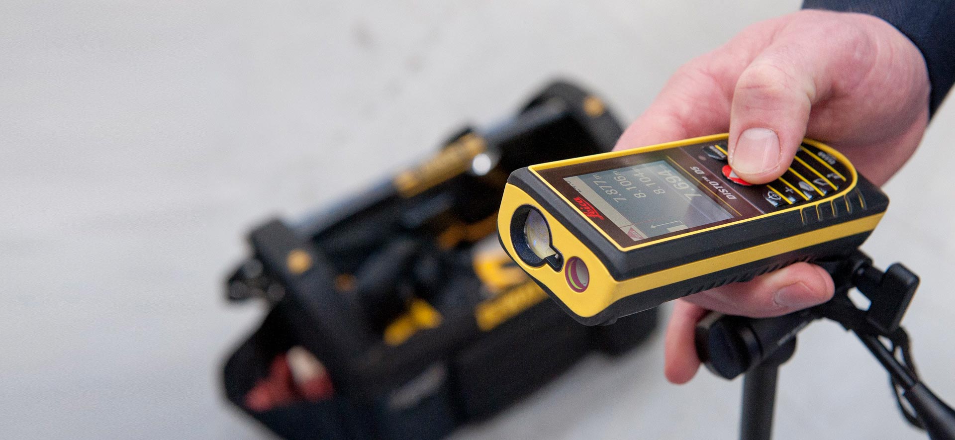 desktopsurveyhero 40 Seven